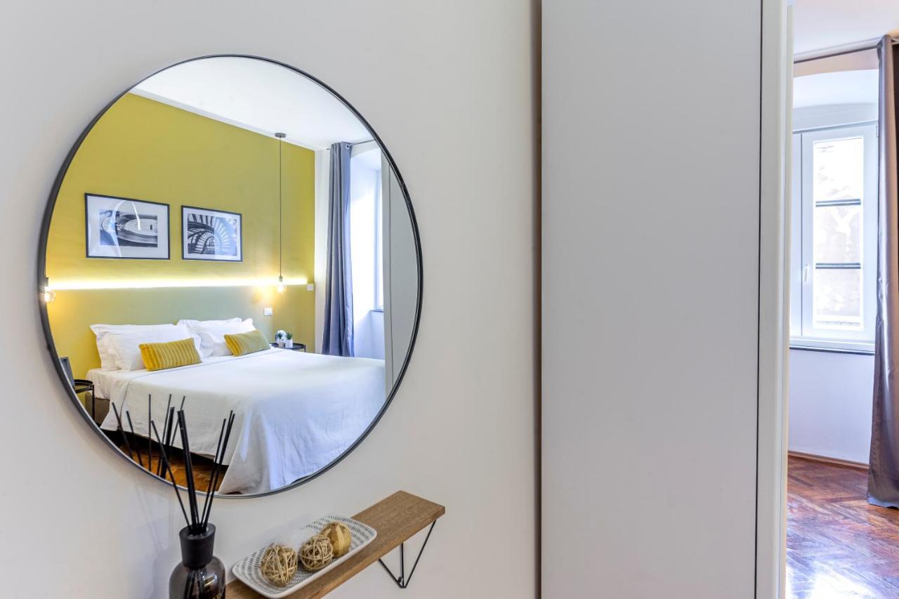 Tram Apartment For 4 Guests Trieste Extérieur photo